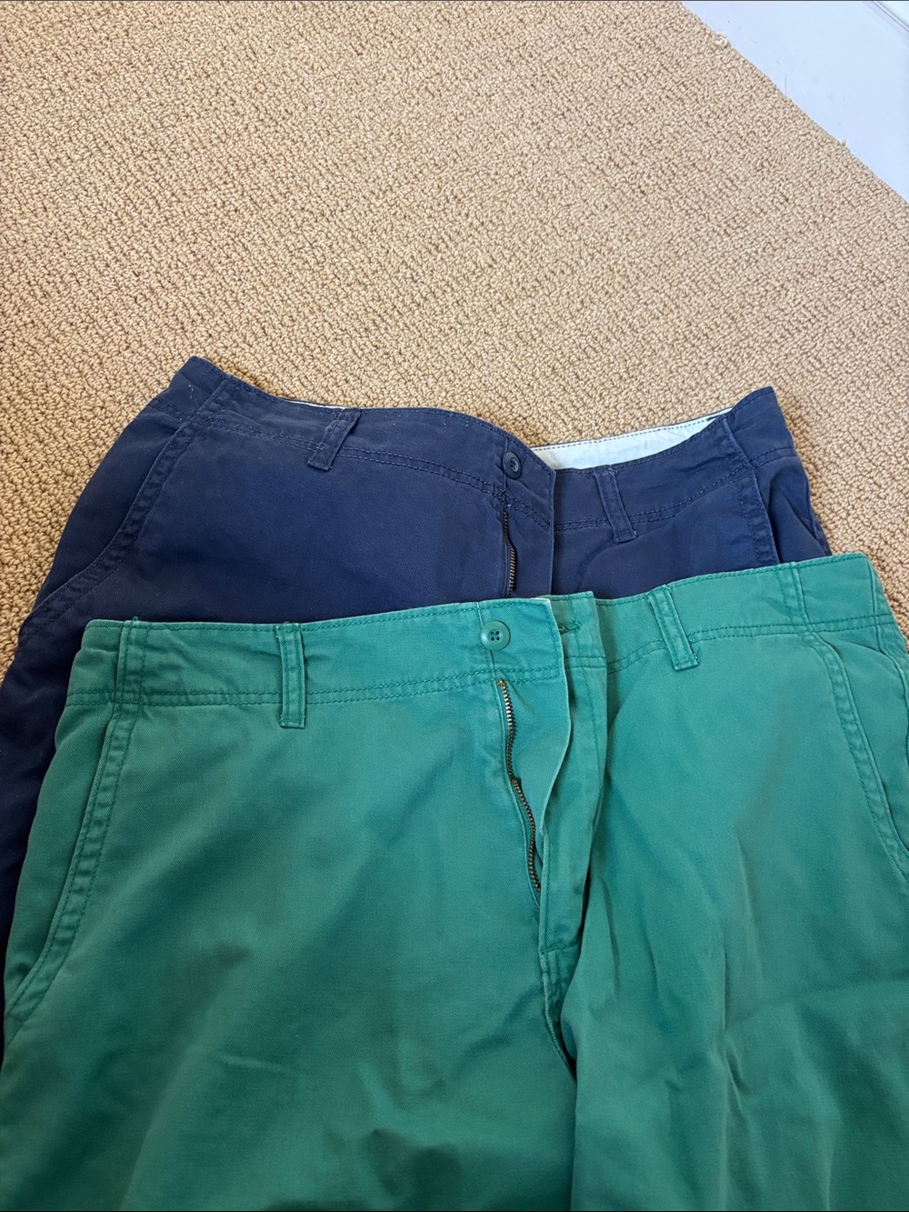 2 pairs Old Navy Broken-in khaki shorts size 40 classic length